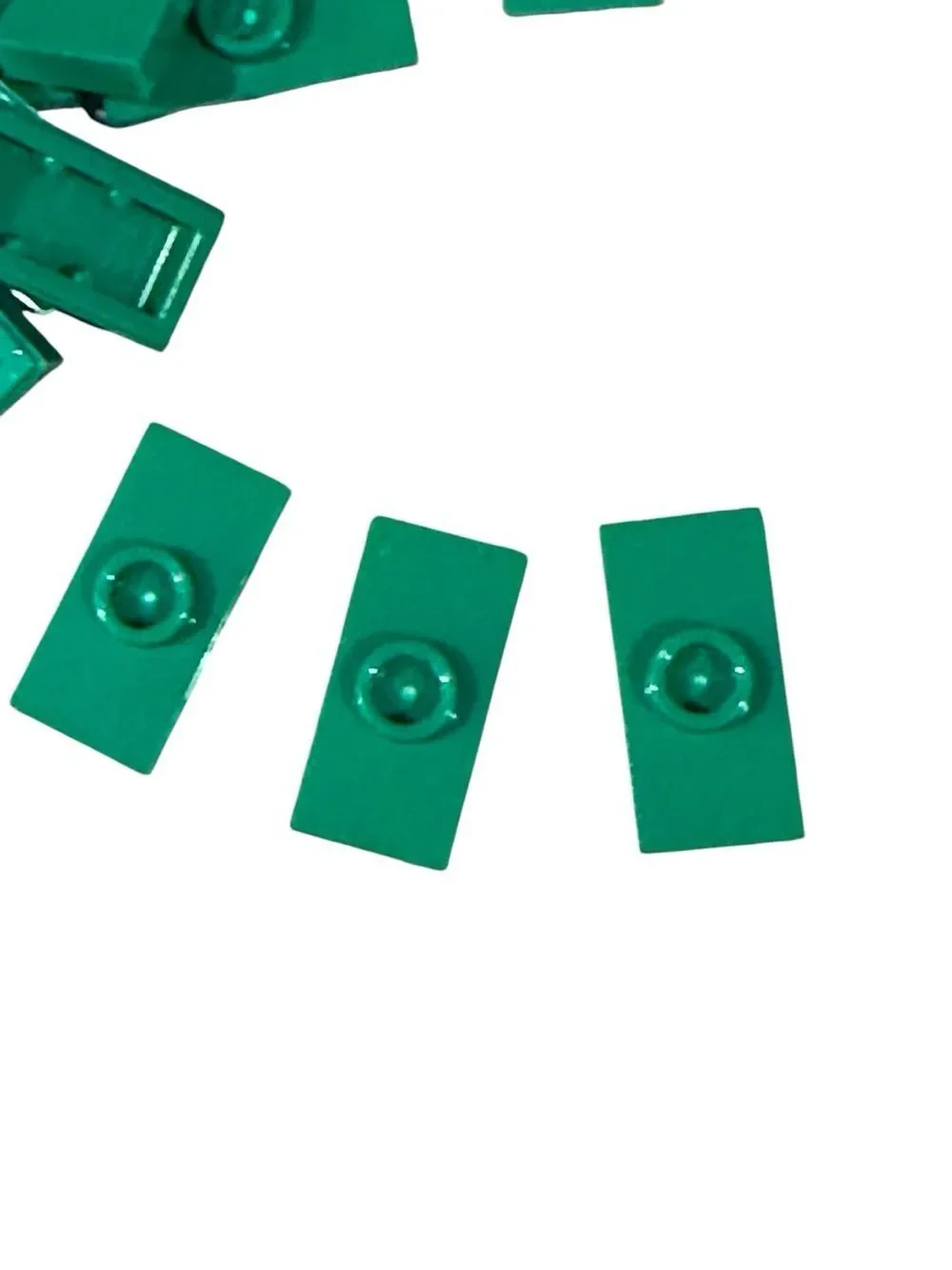 LEGO 1x2 Inverted Stud Plate - Green (64 Pieces)